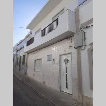 A Casa Da Avo Dina Apartment Fuzeta Exterior photo