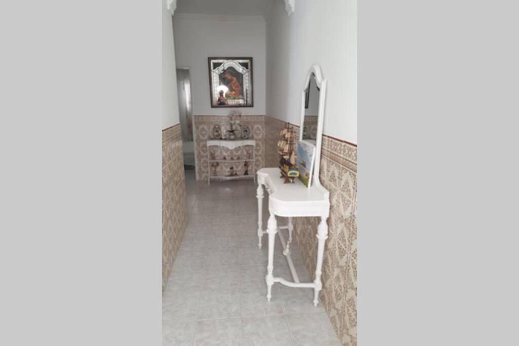 A Casa Da Avo Dina Apartment Fuzeta Exterior photo